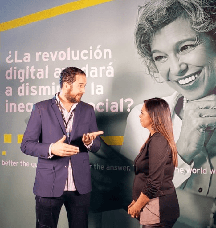 Bernardo Feta en entrevista sobre revolución digital